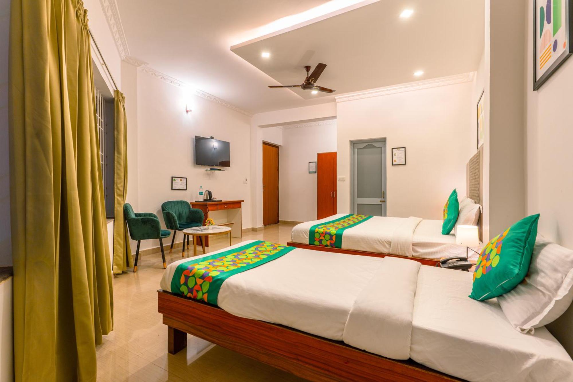 Hotel Treebo Regalia Comforts, 15 Mins From Abbey Waterfall à Madikeri Extérieur photo