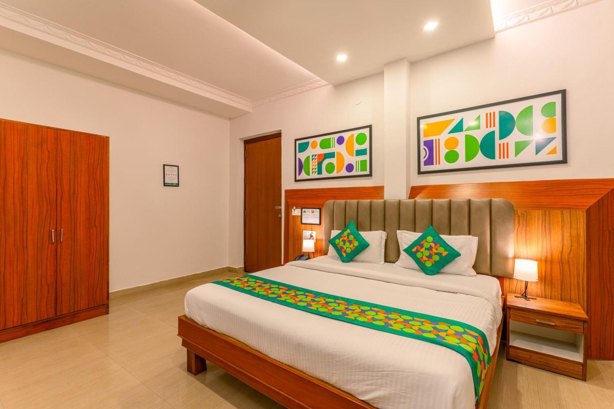 Hotel Treebo Regalia Comforts, 15 Mins From Abbey Waterfall à Madikeri Extérieur photo