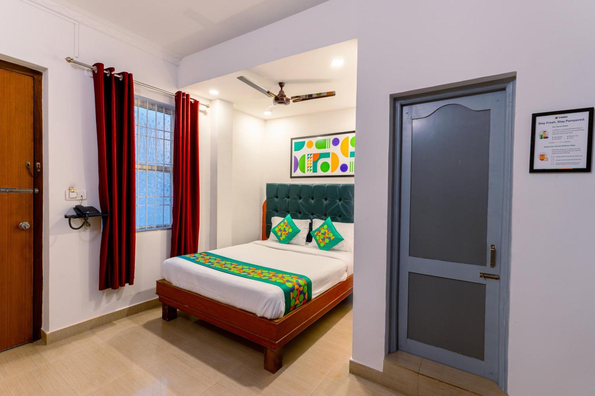 Hotel Treebo Regalia Comforts, 15 Mins From Abbey Waterfall à Madikeri Extérieur photo