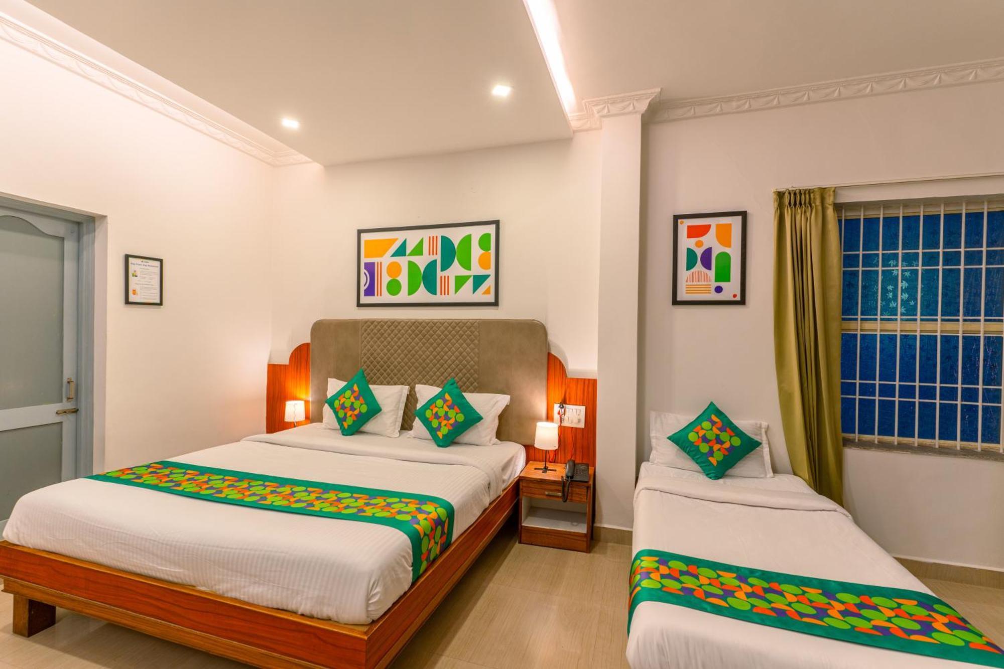 Hotel Treebo Regalia Comforts, 15 Mins From Abbey Waterfall à Madikeri Extérieur photo