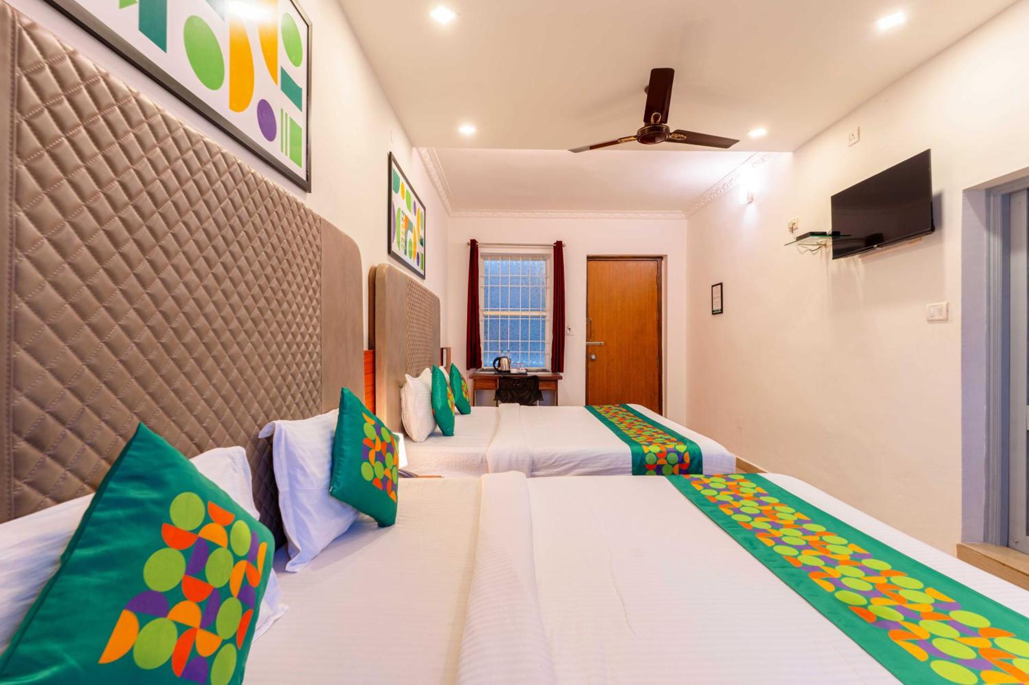 Hotel Treebo Regalia Comforts, 15 Mins From Abbey Waterfall à Madikeri Extérieur photo